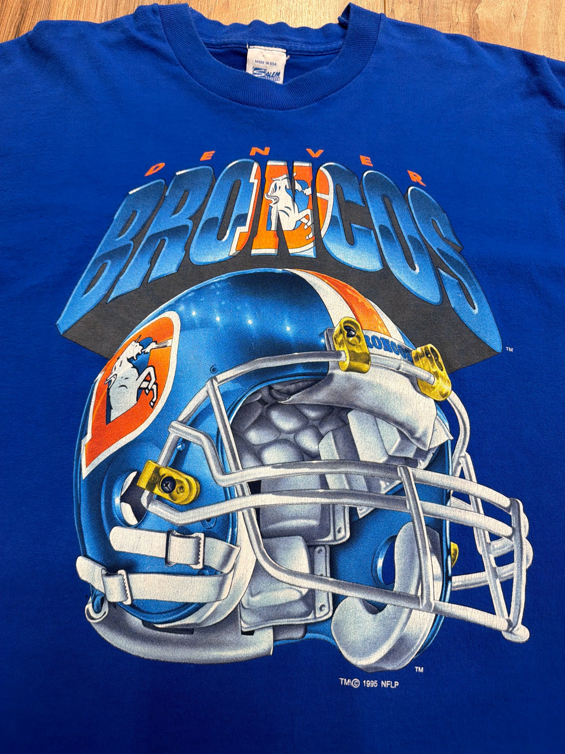 Vintage Denver Broncos T-shirt