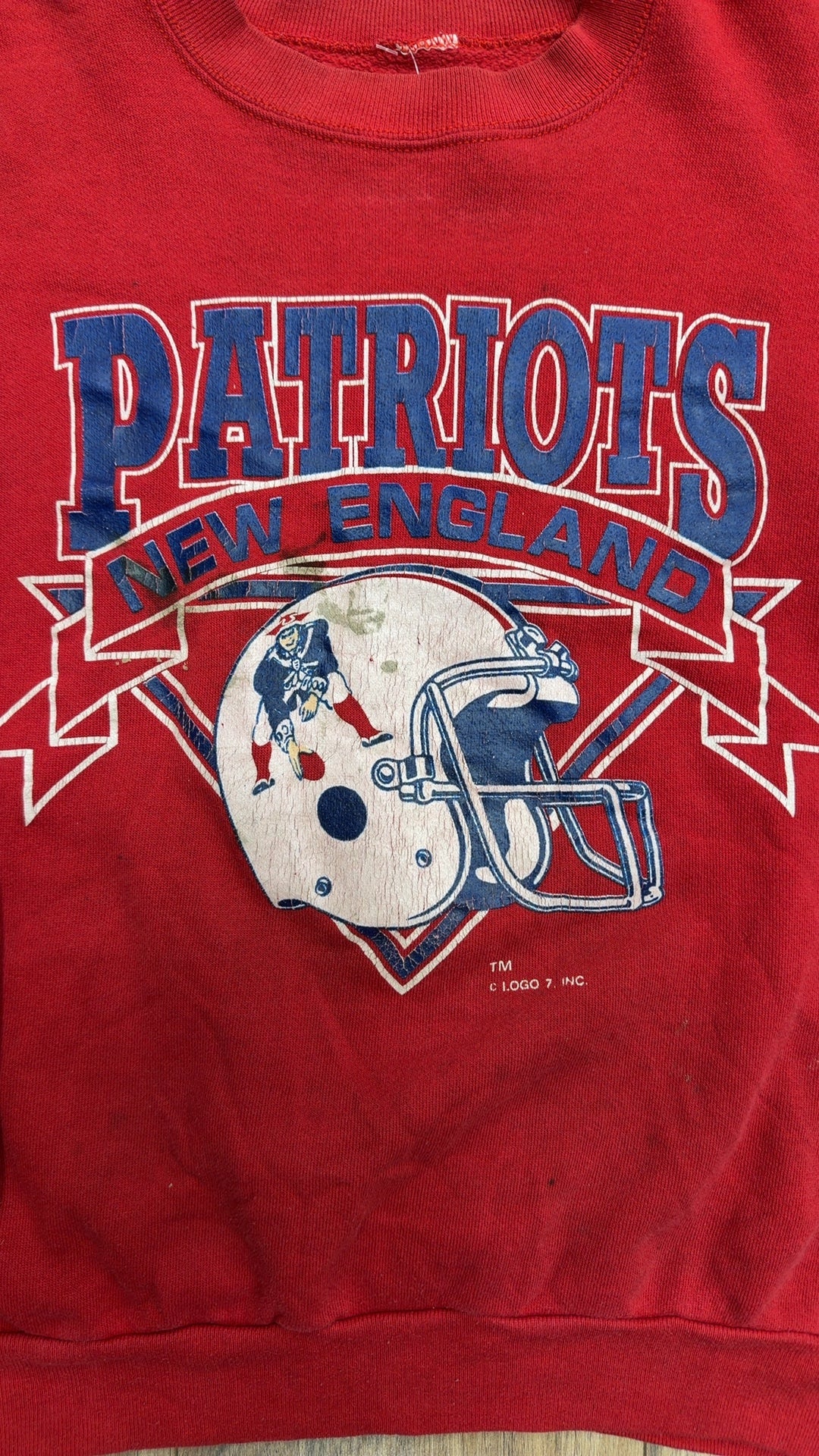 Vintage Logo 7 New England Patriots Crewneck (S)