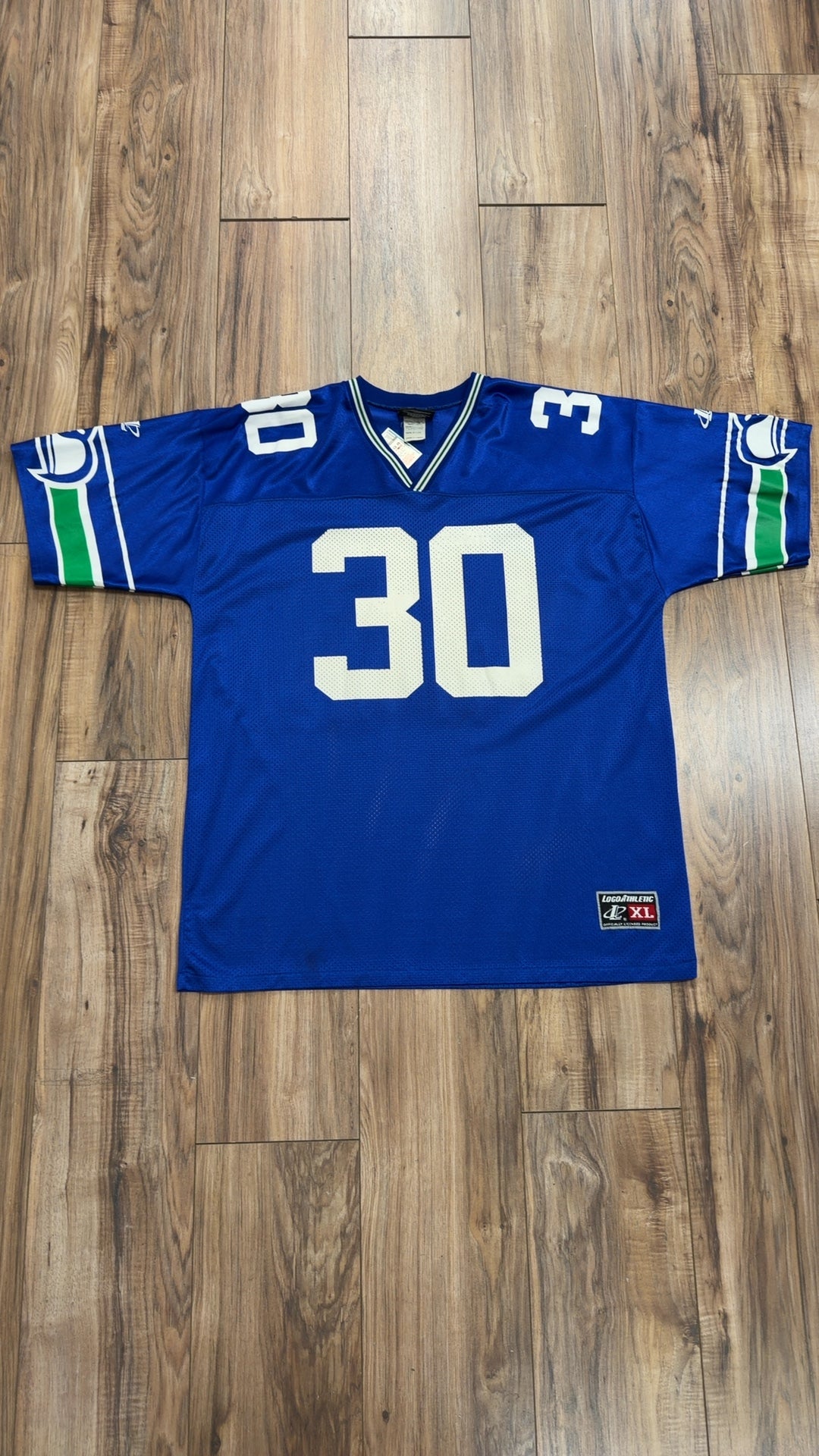 Vintage Logo Athletic Seatlle Seahawks Green #30 Jersey (XL)
