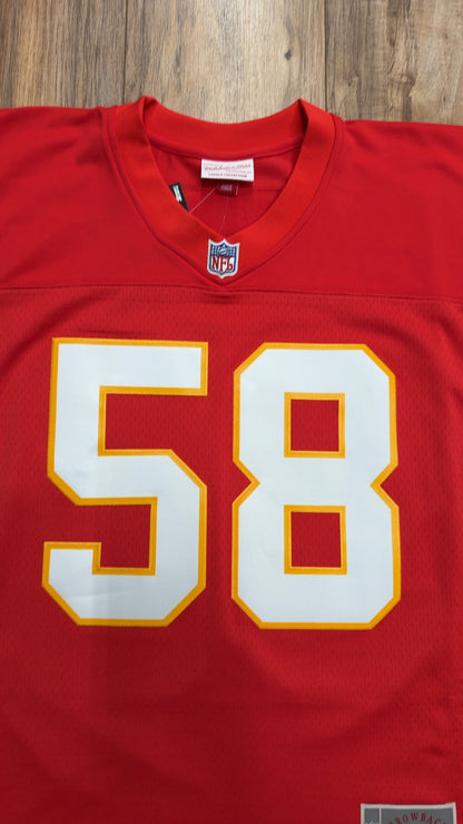 Mitchell &amp; Ness NFL Throwback Kansas City Chiefs #58 Derrick Thomas Jersey (M)