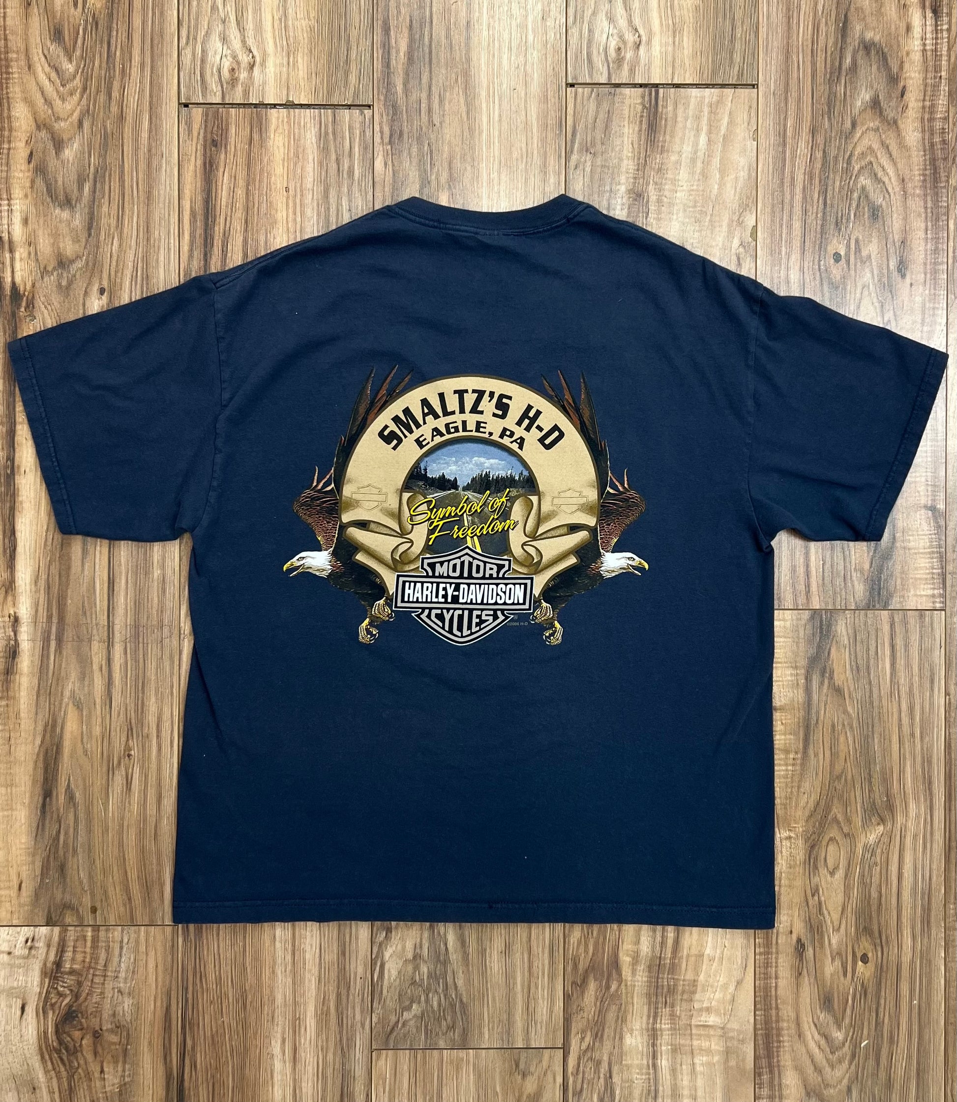 Vintage Smaltz's H-D Eagle, PA Harley Davidson T-shirt (XL)