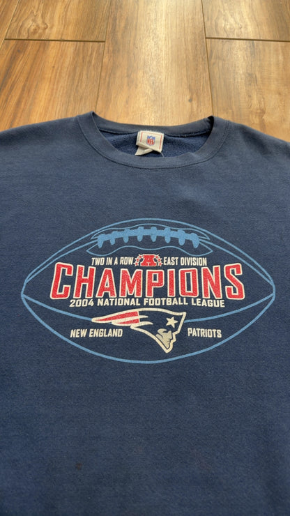 2004 NFL New England Patriots AFC East Champions Crewneck (XXL)