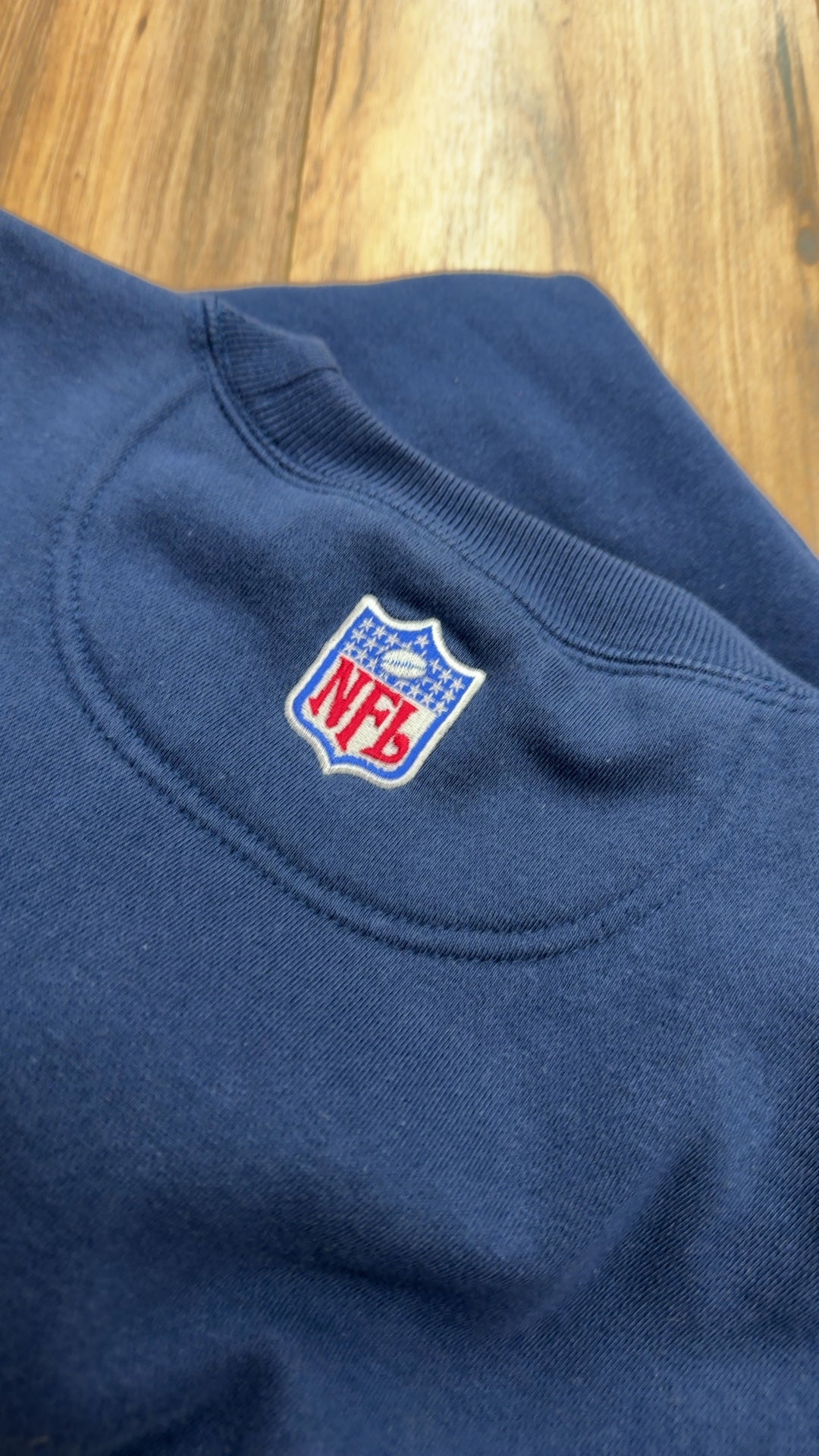 Vintage Nike Center Swoosh New England Patriots Crewneck (XL)